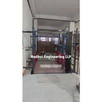 Hydraulic Goods Lift 2 Ton 5HP