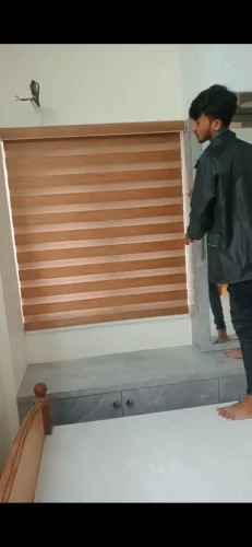 रोलर ज़ेबरा ब्लाइंड -
