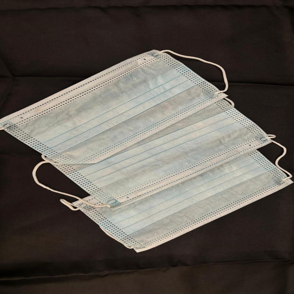Disposable Face Mask - Non-woven Material, 3 Ply | Bacterial Filtration Efficiency 98%, Soft Elastic Earloop, Skin-friendly, Single Use, Blue Color