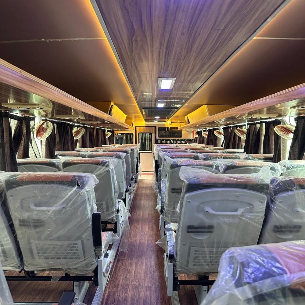 Tourist Ac Bus - Color: Black & White