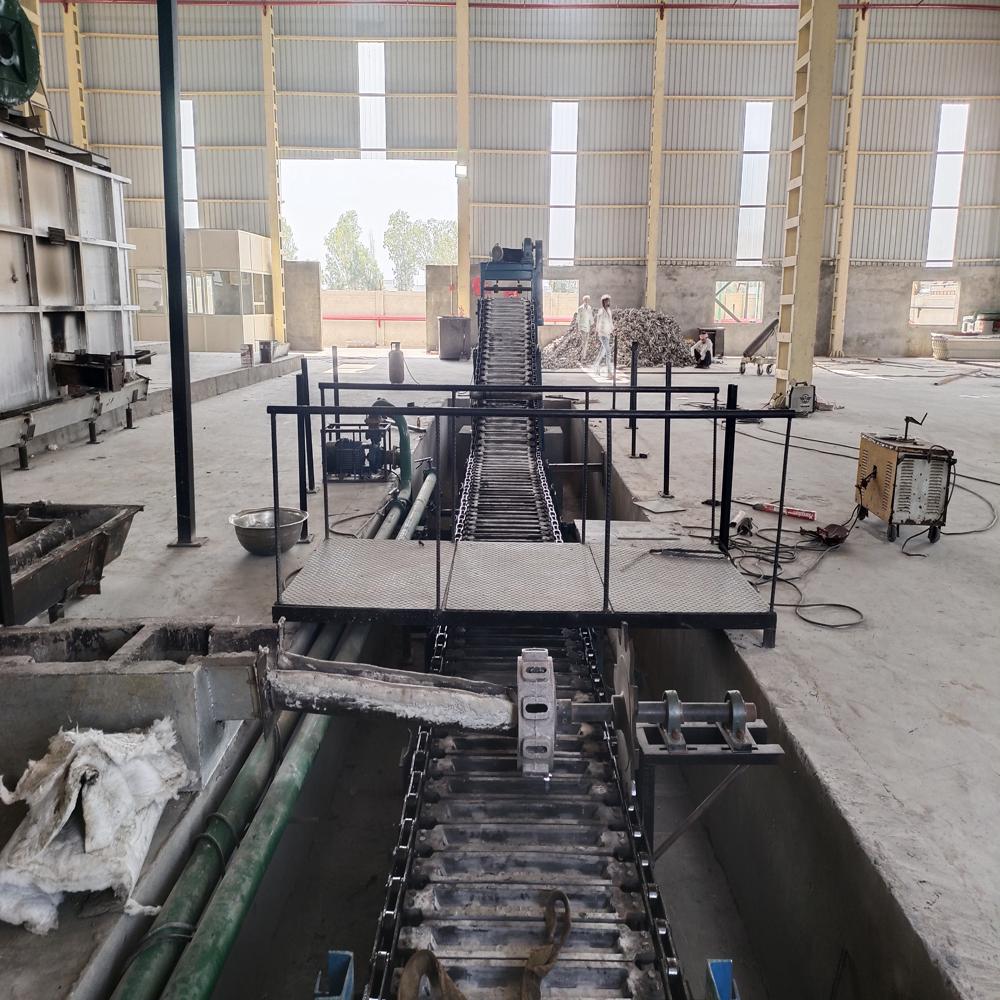 Casting Conveyor 220 Moulds - Color: Silver