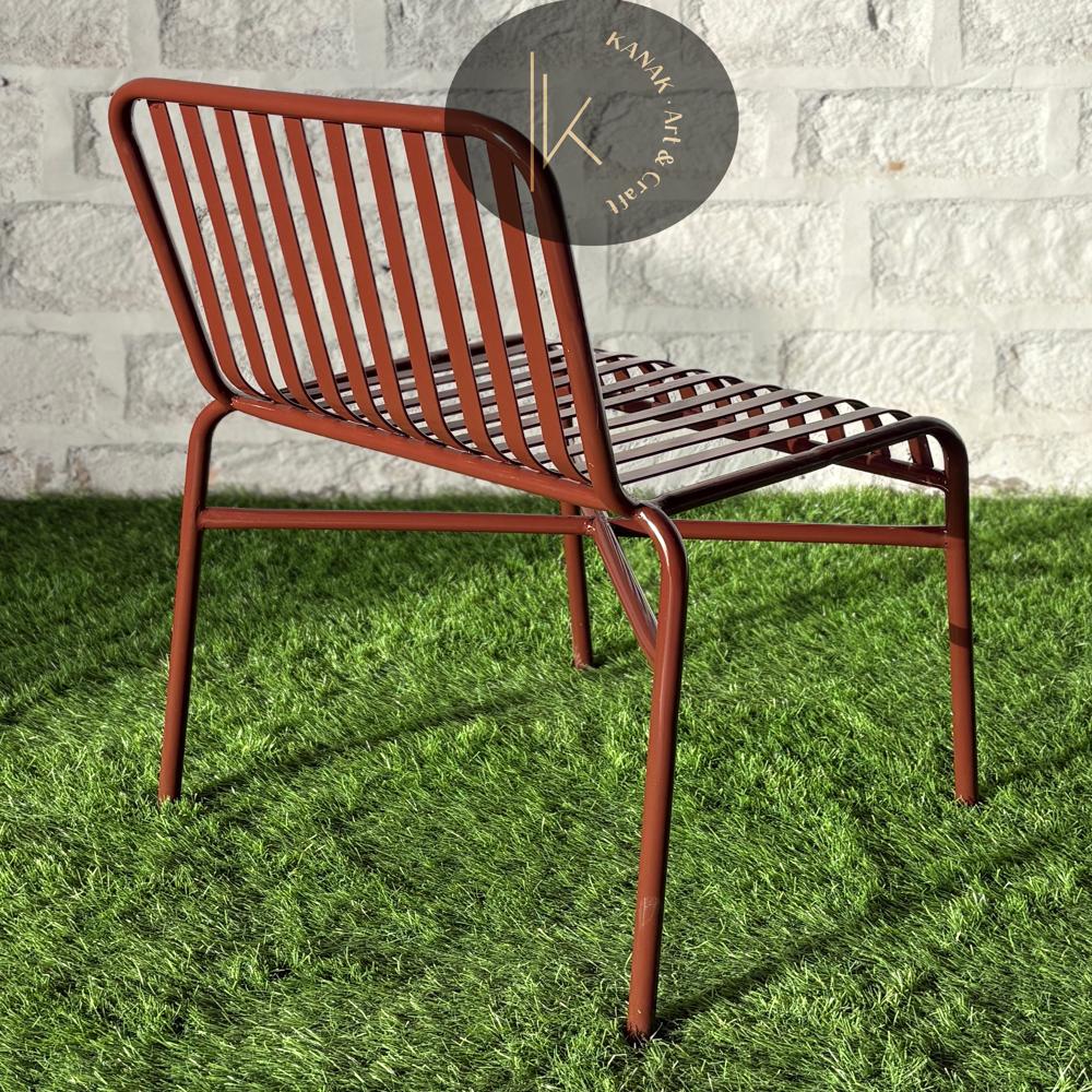 CAFE CHAIRS & TABLE 