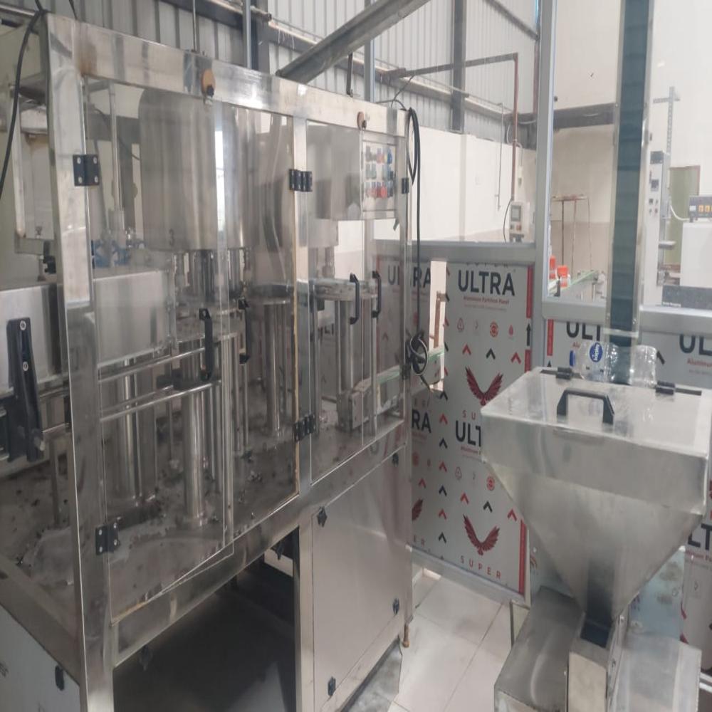 Automatic Rinsing Filling And Sealing Machine Application: Chemical