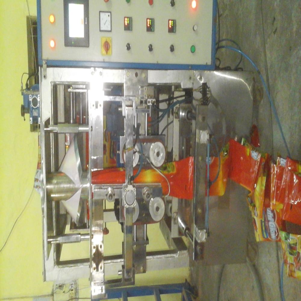 Collar Type Pouch Packing