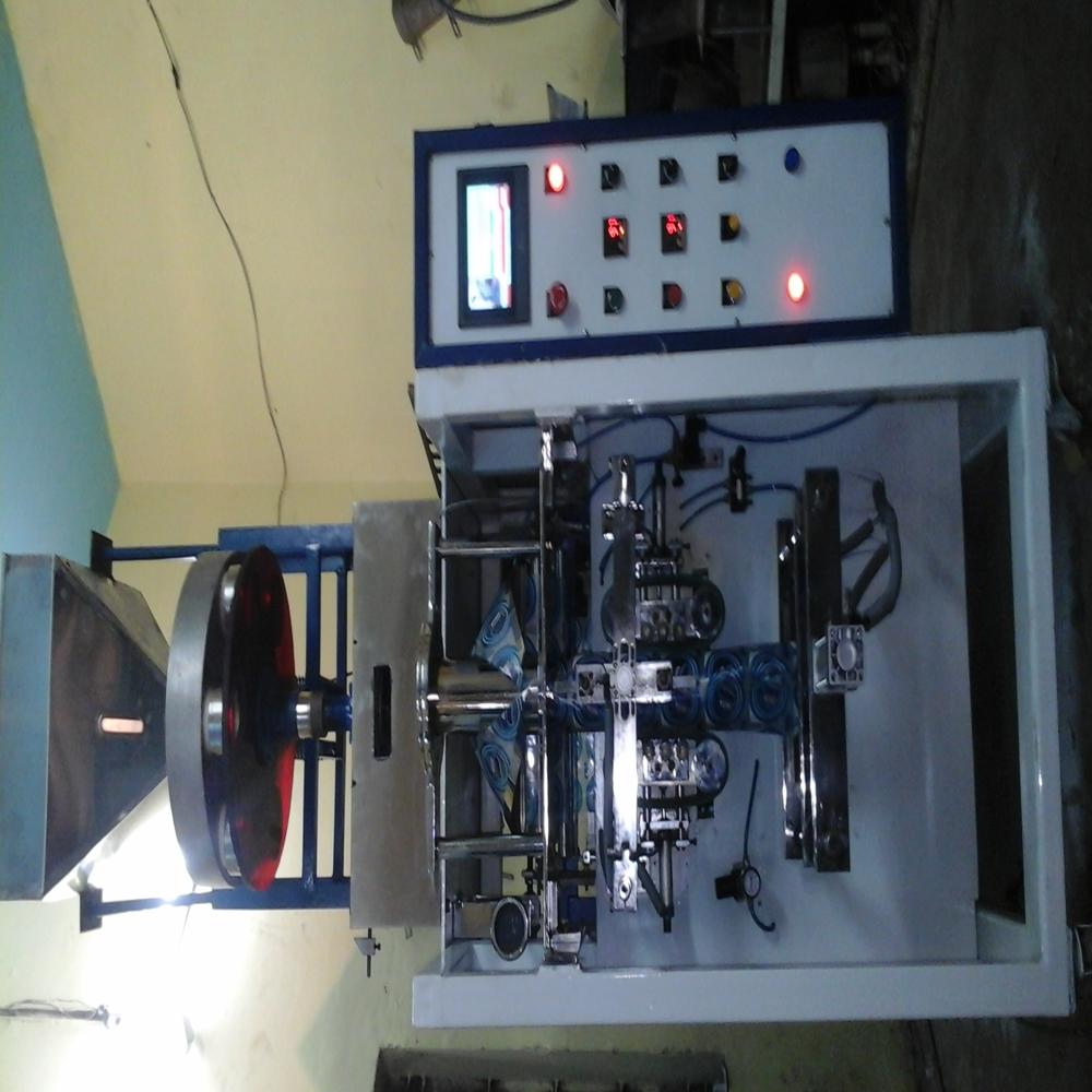 Collar Type Pouch Packing - Automatic Grade: Automatic