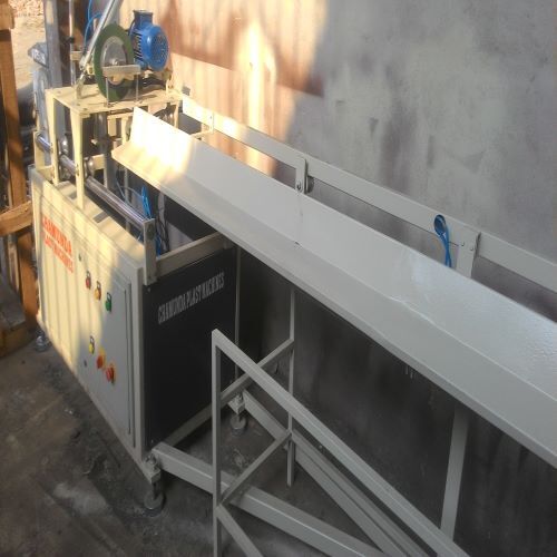 Conduit Pipe Cutting Machine - Capacity: Upto 100 Kg/hr