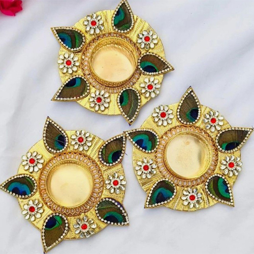 Festive Tea Light Candle Holders