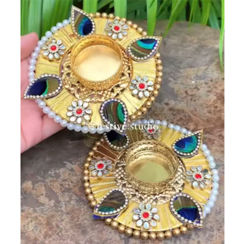 Festive Tea Light Candle Holders