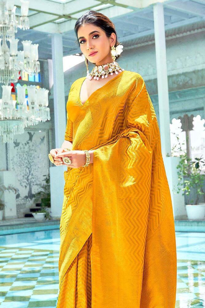 HEAVY SOFT LICHI SLIK SAREE