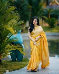 HEAVY SOFT LICHI SLIK SAREE