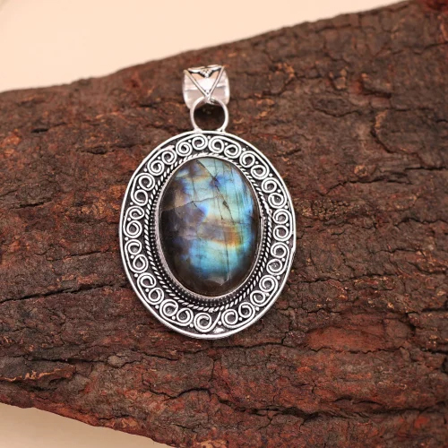 Antique 925 Silver Plated Natural Labradorite Pendant Oval with Spiral Frame and Chain