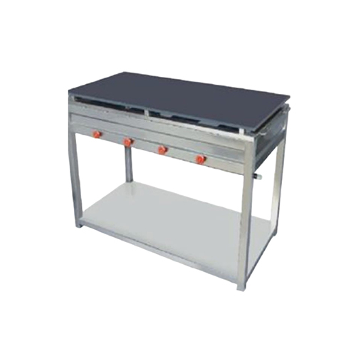 Iron Black Gas Stove - Ignition Type: Manual