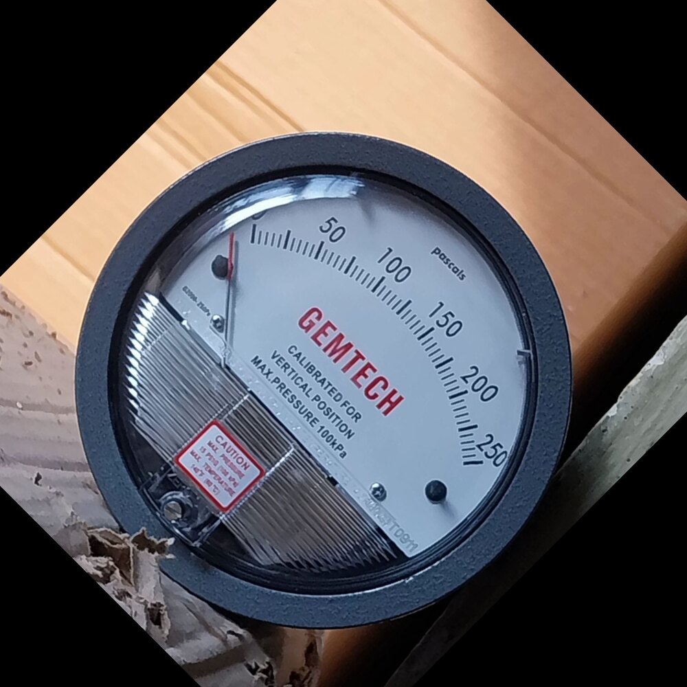 GEMTECH Differential Pressure Gauge Wholesaler For Banaskantha Gujarat