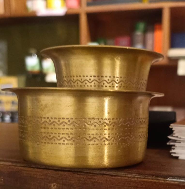 coffee dawara coffee cup with glassy