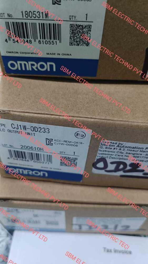 OMRON PLC OUTPUT UNIT, CJ1W-OD233