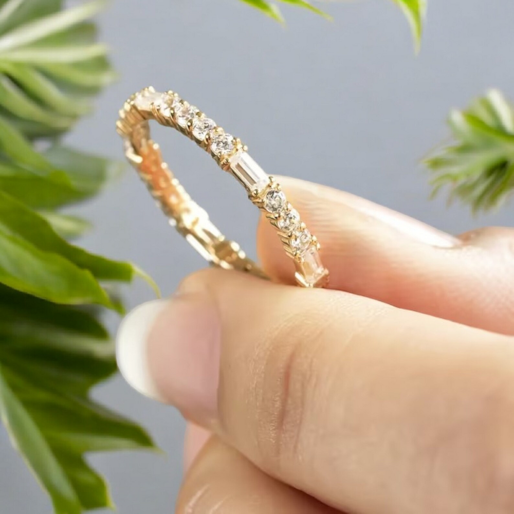 Diamond Ring - 14k Gold, Round & Baguette Cut Moissanite, 1.30 Tcw, Colorless Vvs, Customizable Engraving, Stackable Design, Unique Bridal & Anniversary Band