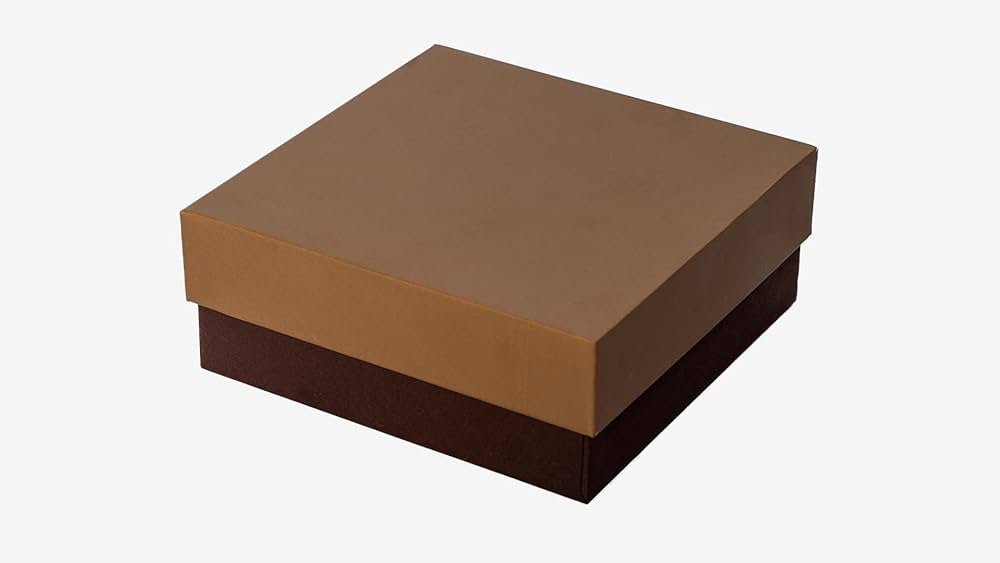 Gift Box - Material: Kraft Paper