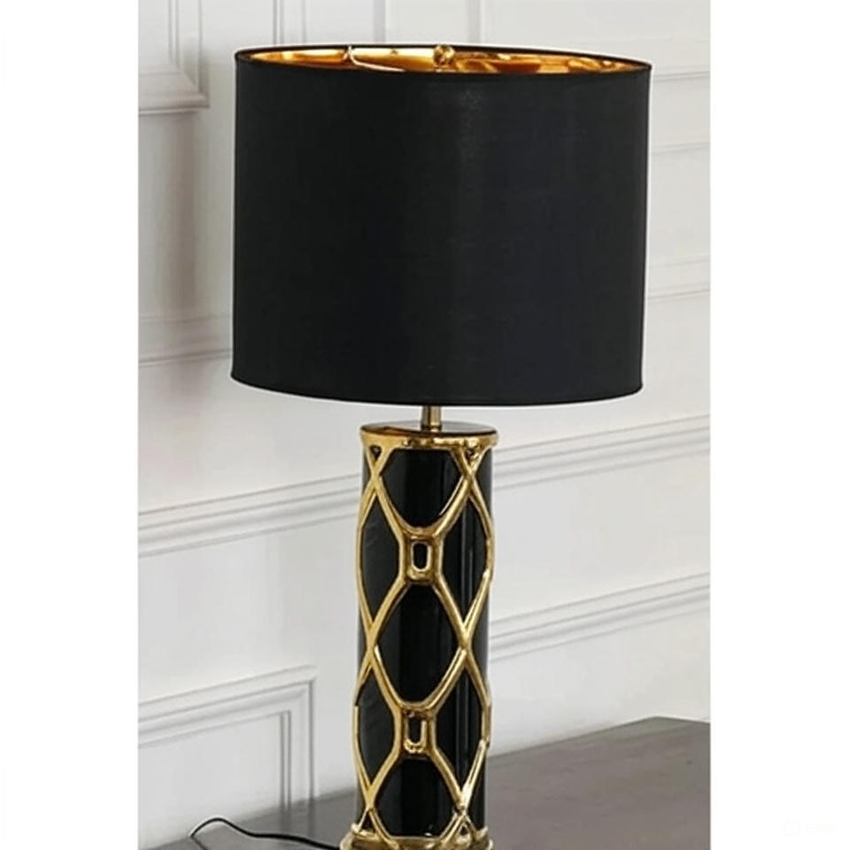 Designer Table Lamp - Color: Black