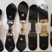 Leather Horn Toggle Button - Color: Multicolor