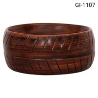 Table mounted wash basin