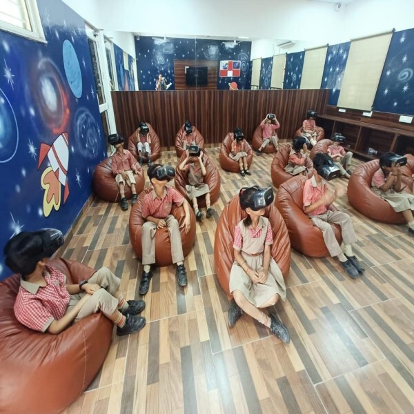 वर्चुअल क्लास