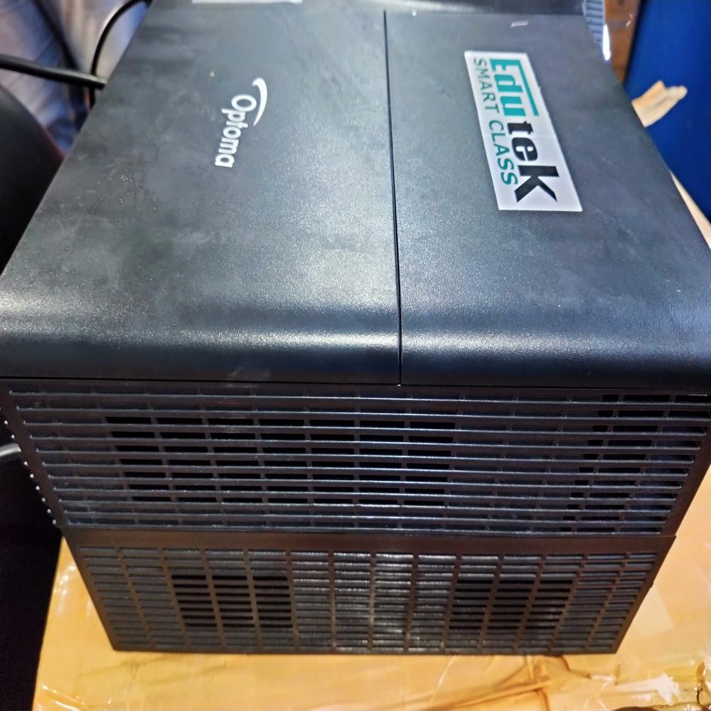 K-yaan Interactive Projector - Features: Good Quality