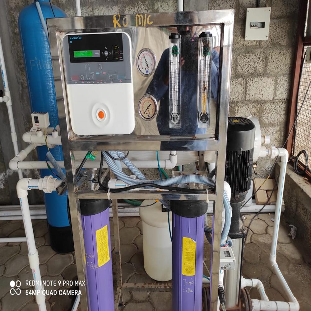 1000 Lph Ro - Stainless Steel, 1000 Ltr/hr Capacity, 240 Ta Voltage | Full Automatic, Tds Reduction To Below 100, 95-99% Purity Level, High Pressure Pump