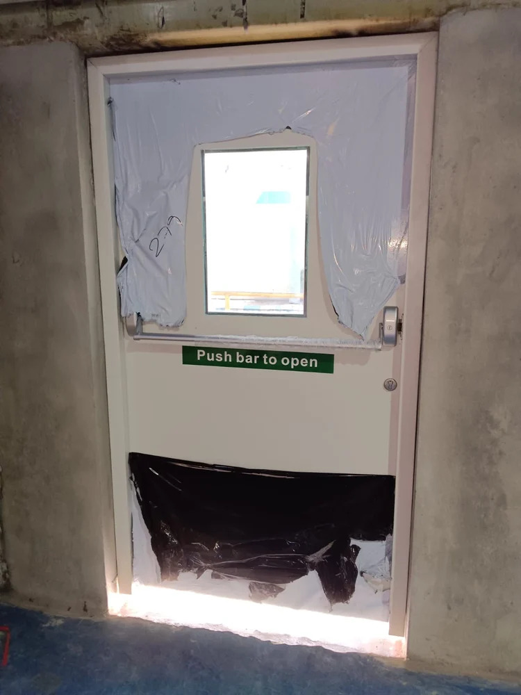 42mm Hinged HMPS Door