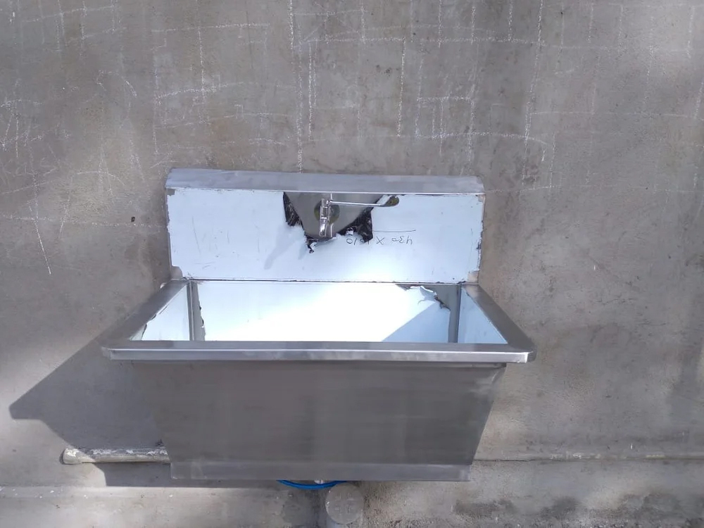 Multi-Station Wall Mounted Surgical Scrub Sink Station