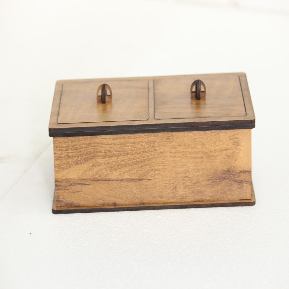 Wooden dry fruit box