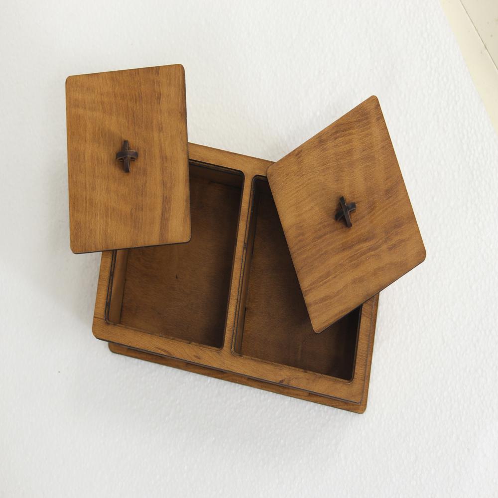 Wooden dry fruit box