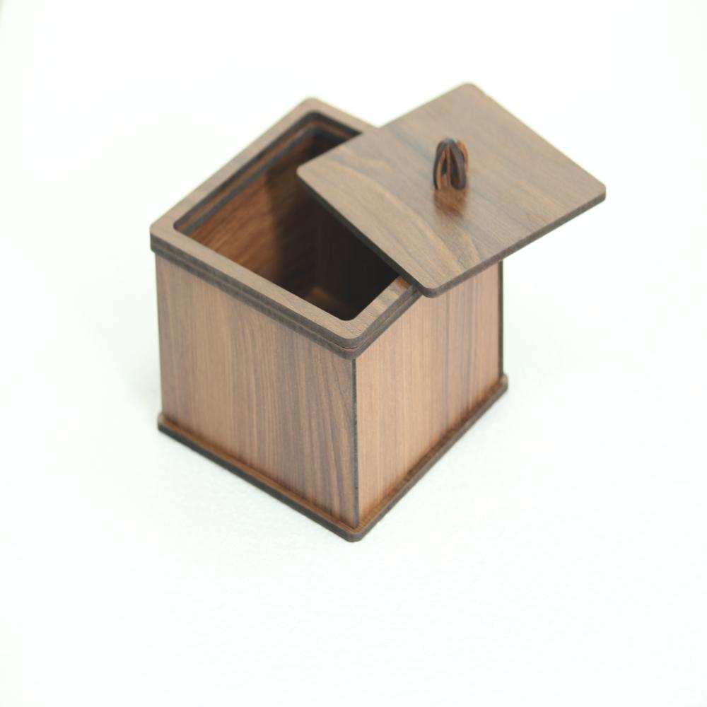 wooden dry fruit box