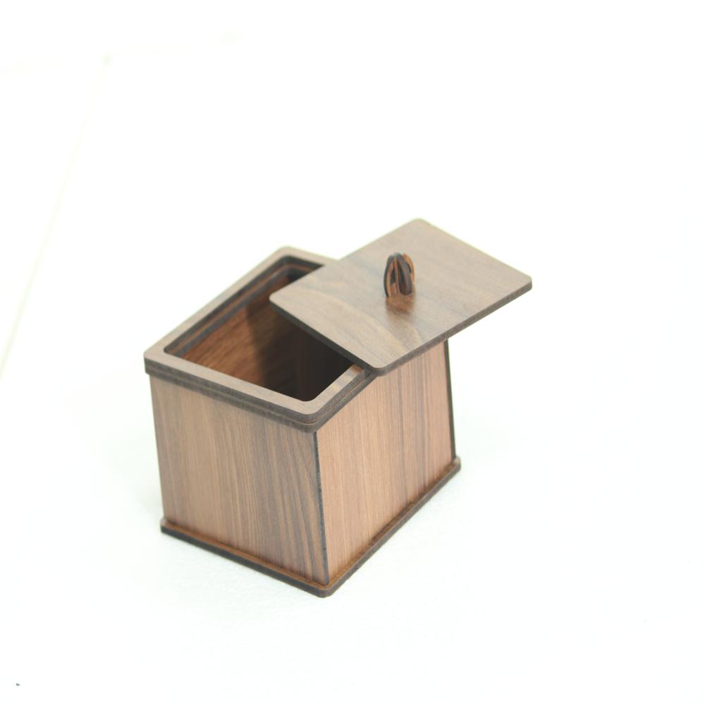 wooden dry fruit box