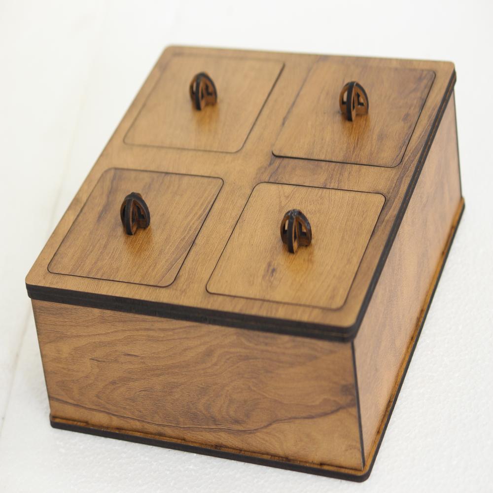 Wooden dry fruit box