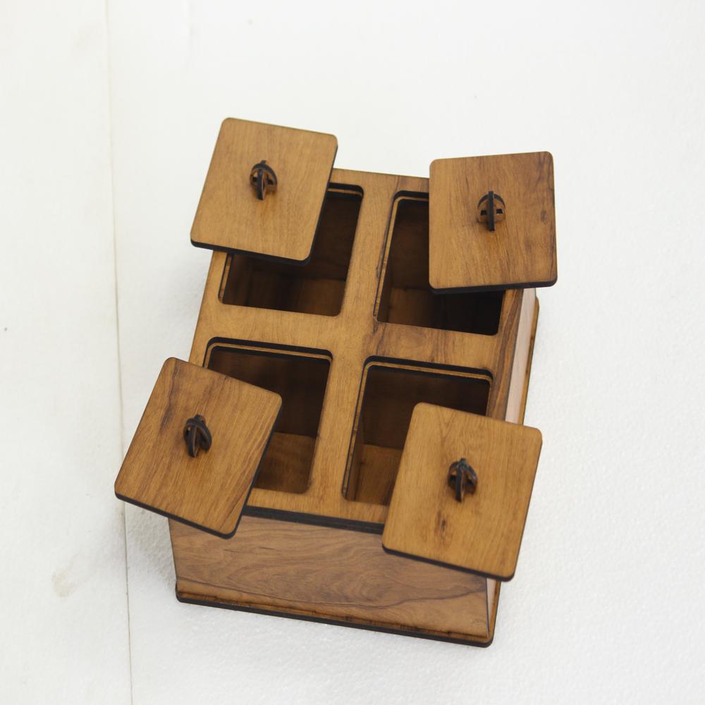 Wooden dry fruit box