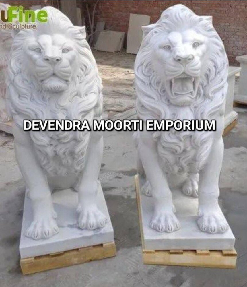 Marble Lion Statue - Color: White