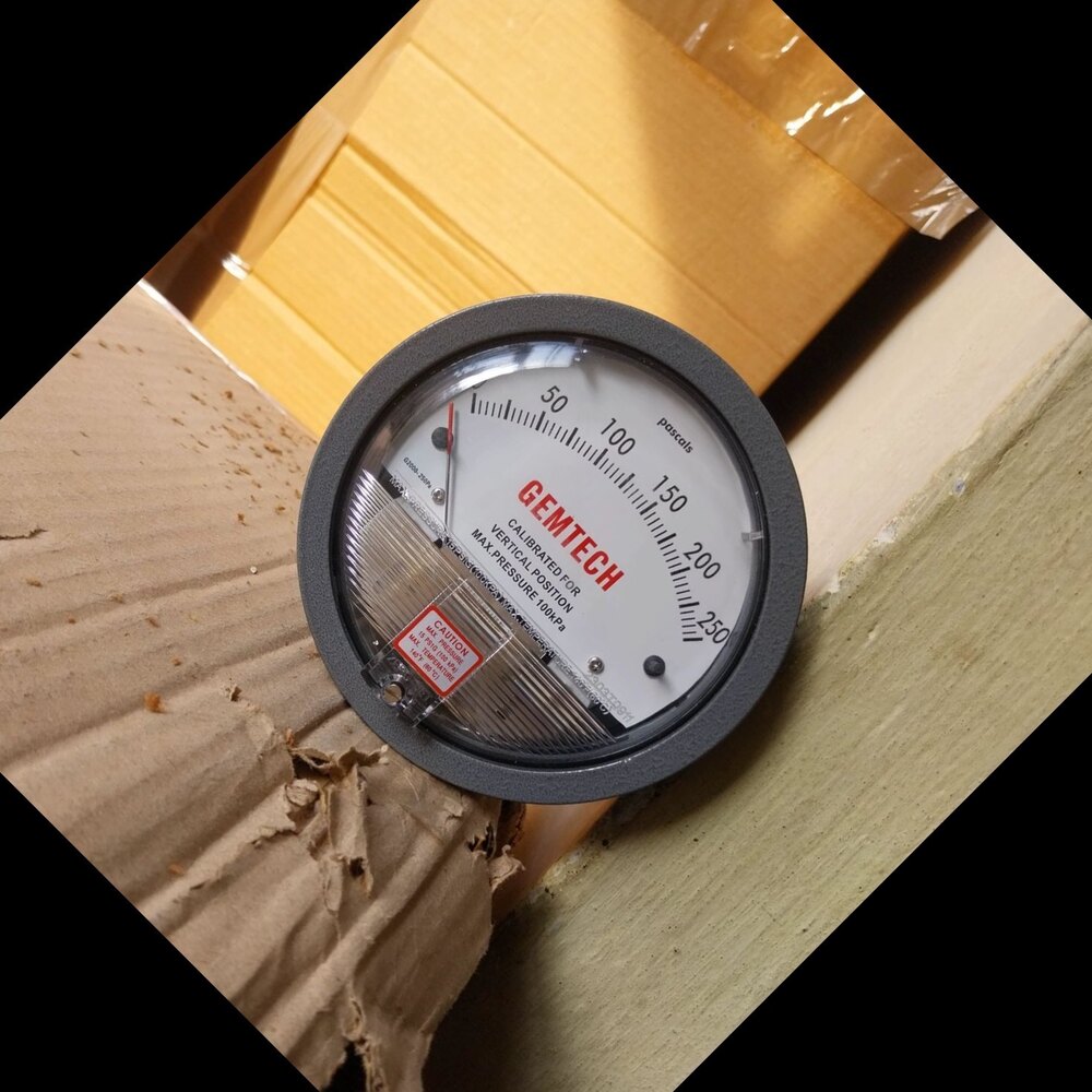 Wholesaler GEMTECH Differential Pressure Gauge From Dantan West Bengal