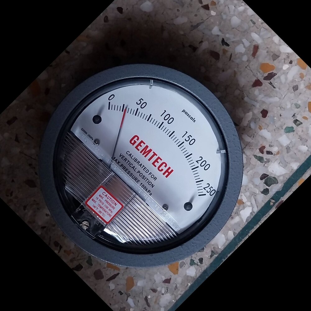 Wholesaler Gemtech Differential Pressure Gauge From Dantan West Bengal