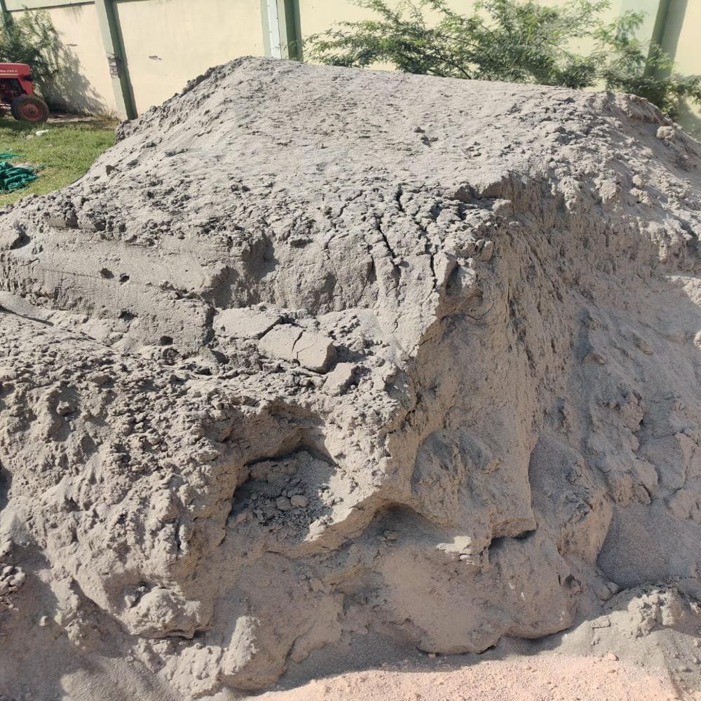 Yamuna Sand - Application: Due To Its Fine Texture And Low Silt Content