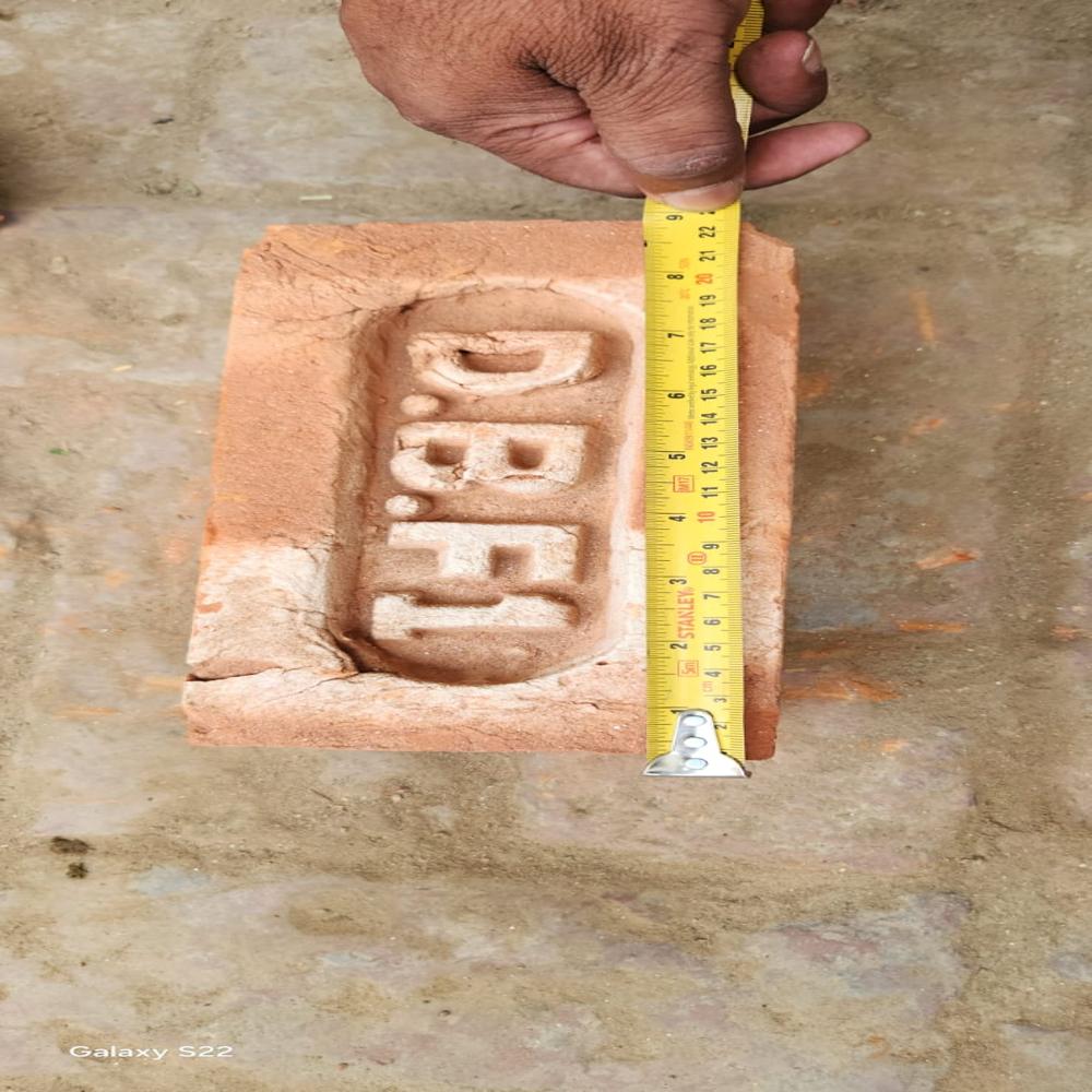 Red Bricks - Compressive Strength: 8 Pounds Per Square Inch (Psi)
