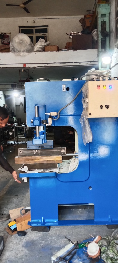 30 Ton Hydraulic C Frame Press Machine - Usage: Industrial