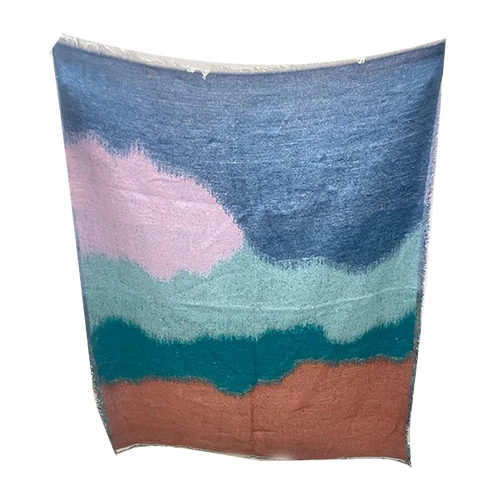 कॉटन और विस्कोस के कपड़े में कई रंगों की स्टोल