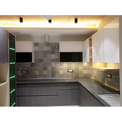 Customized Laminate Modular Kitchen