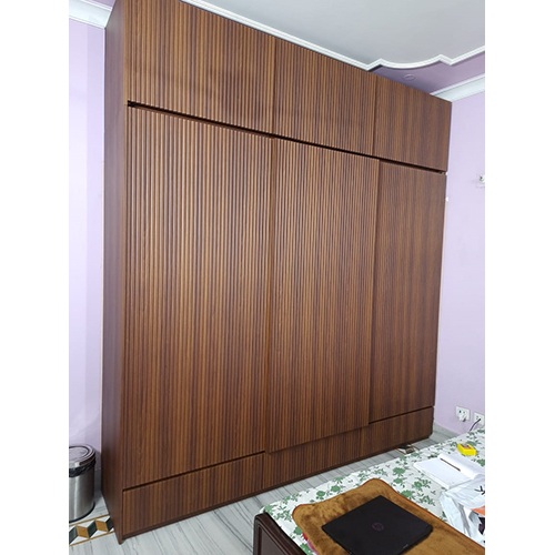 Membrane Wardrobe - Color: Transparent