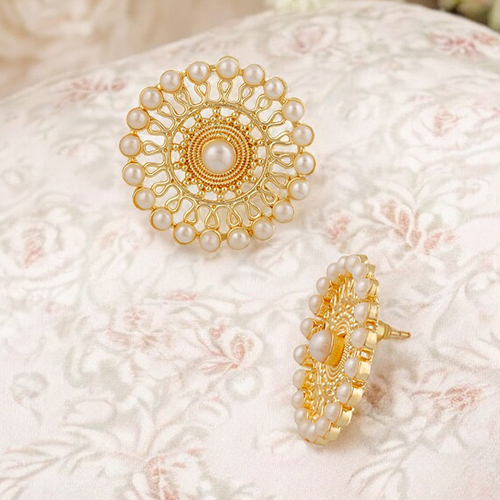 CJ100196 Stefan Traditional Gold Plated White Kundan Circular Stud Earring For Women