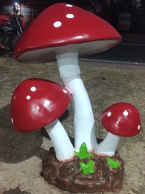Mashroom Statue