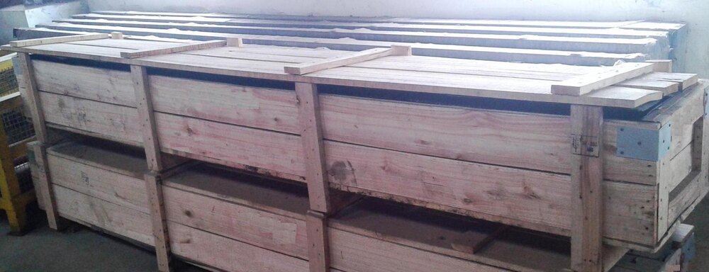 Lenthy Packaging Pine Wood Box