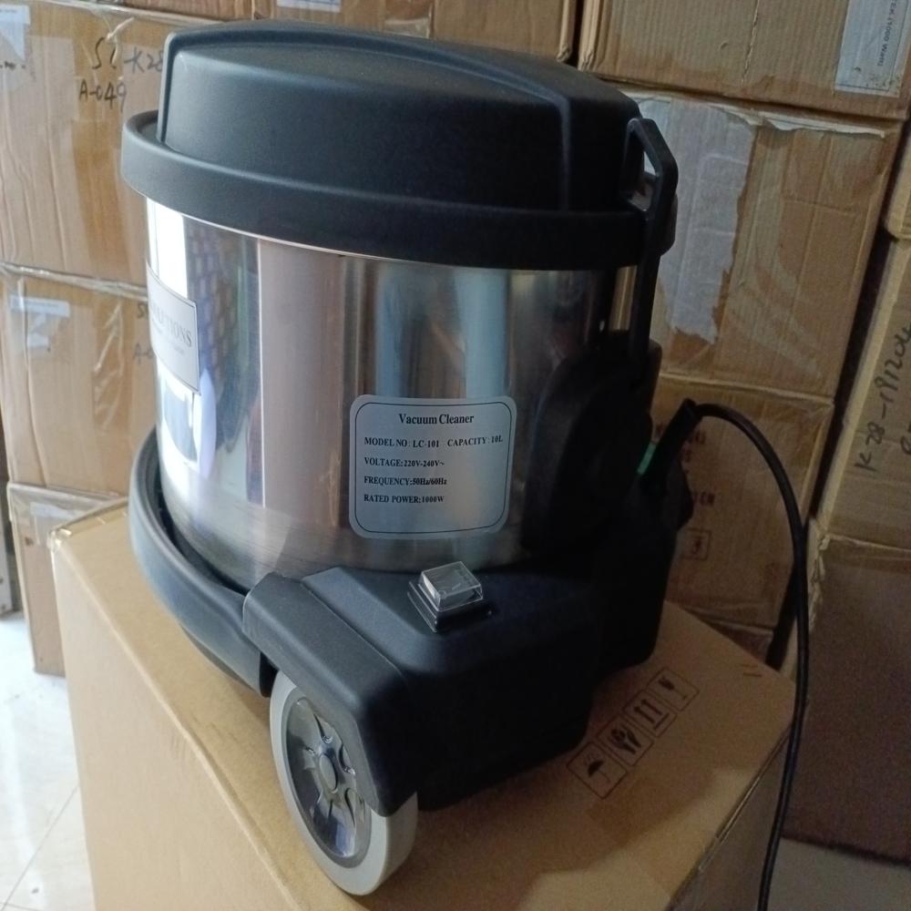 LC-101 Dry Vacuum Cleaner