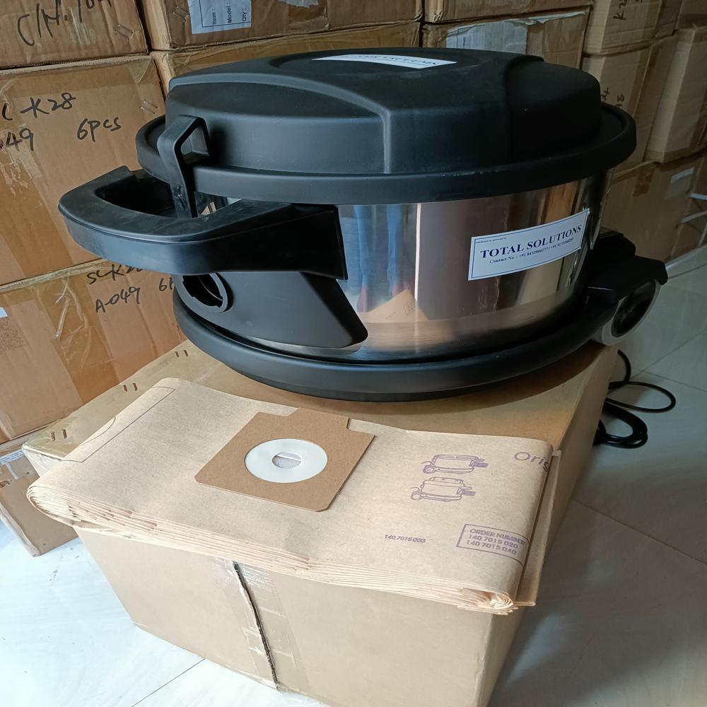 LC-101 Dry Vacuum Cleaner
