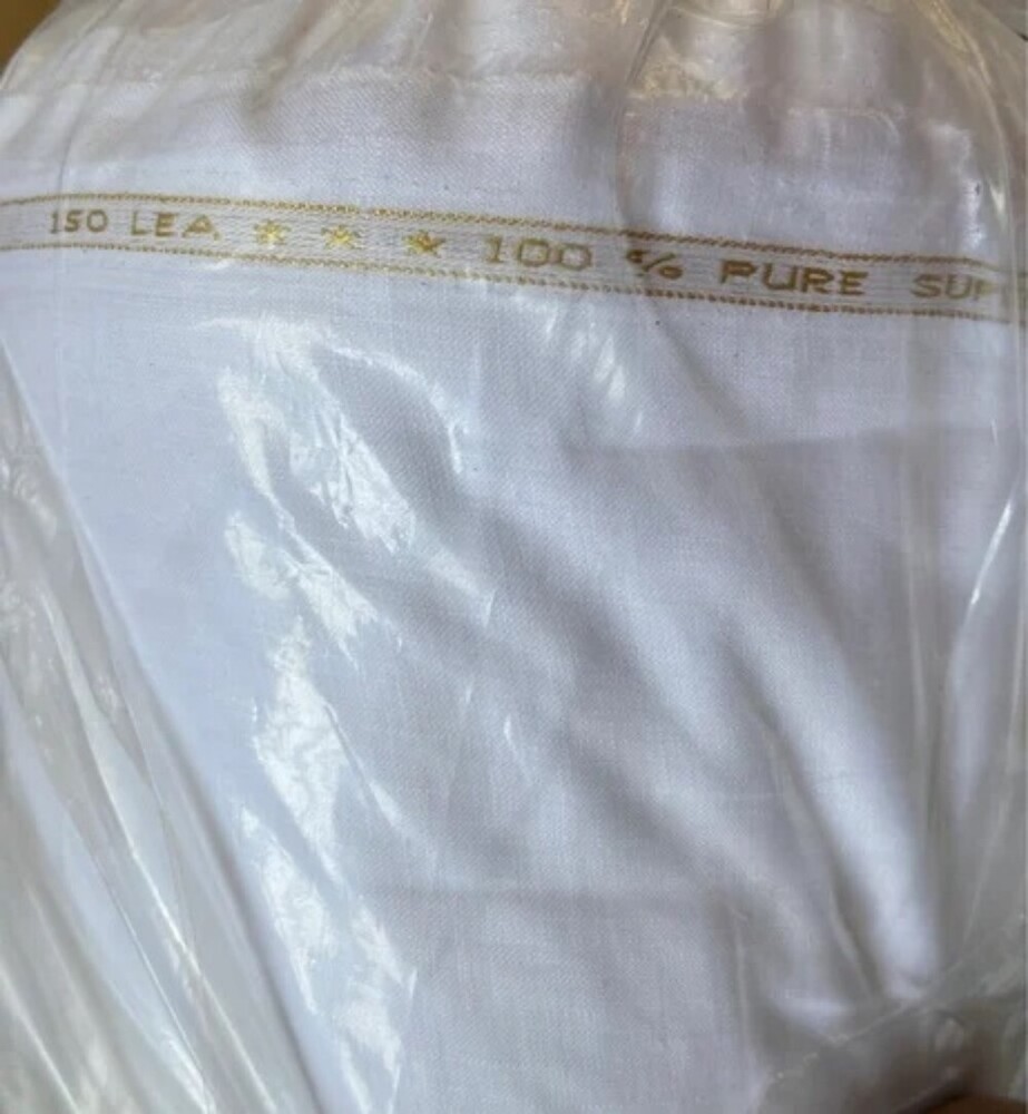 150 Lea Plain White Linen Fabric - Fabric Texture: Smooth